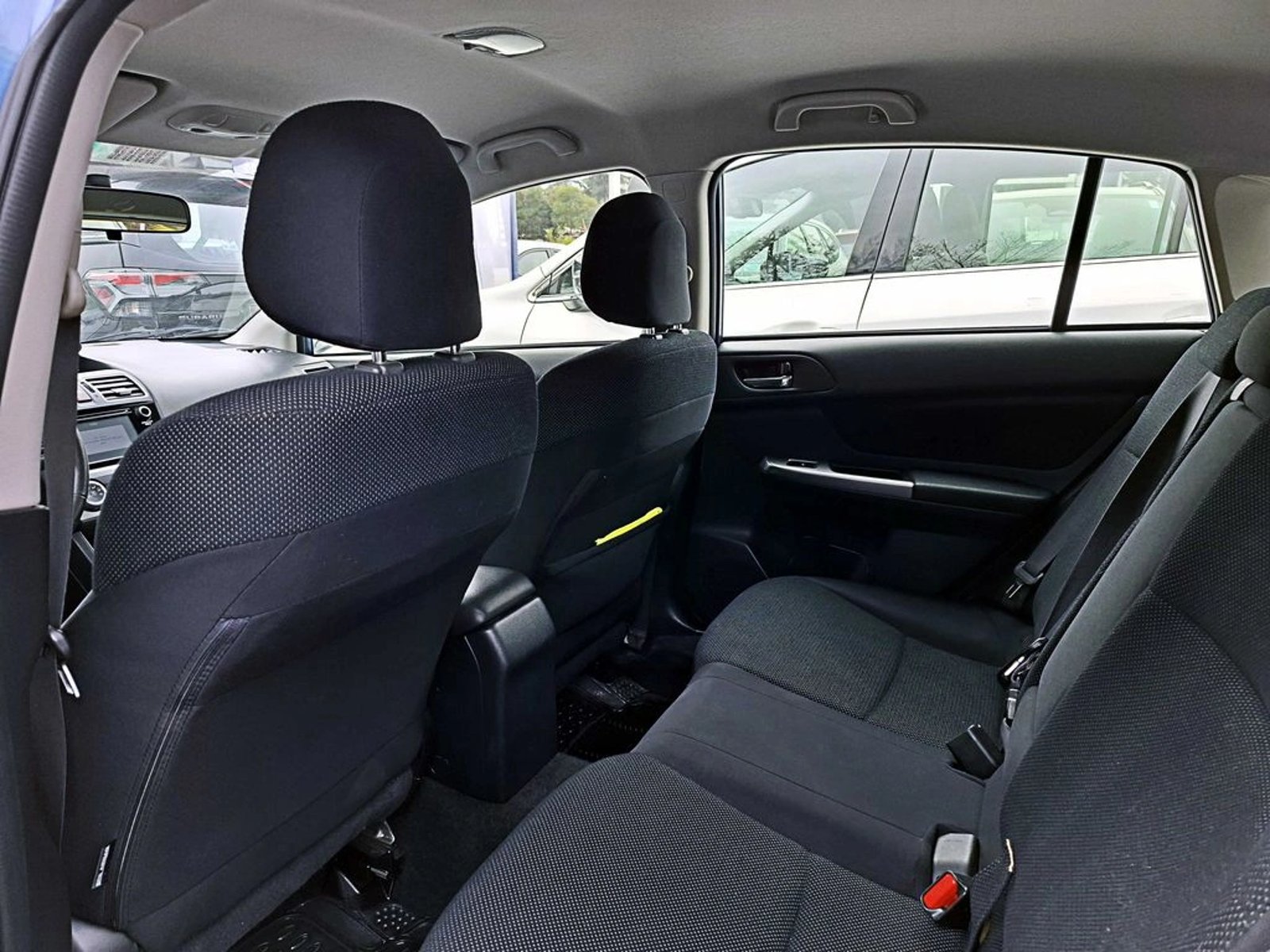 SUBARU IMPREZA 2.0 XS SPORT AWD CVT AT 5P 2016 - Imagen 11 de 18