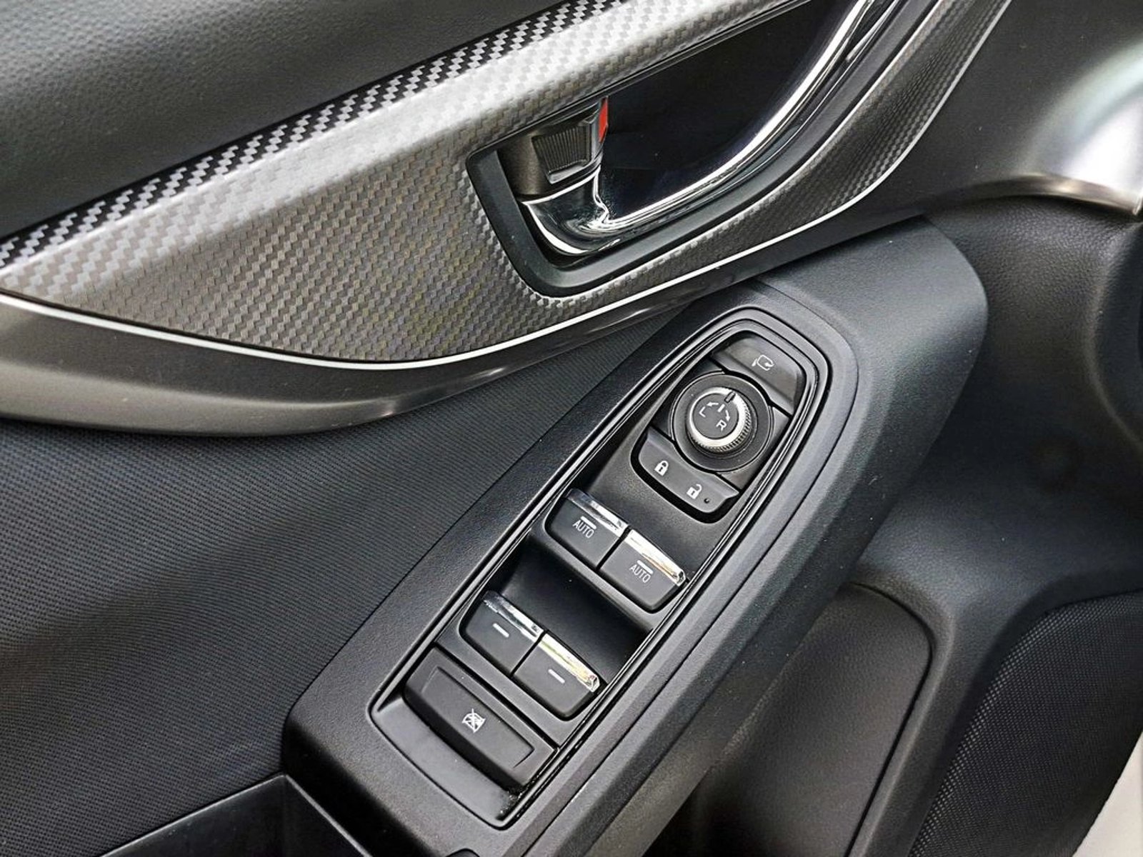 SUBARU XV 2.0 AWD AT 4X4 2023 - Imagen 10 de 19