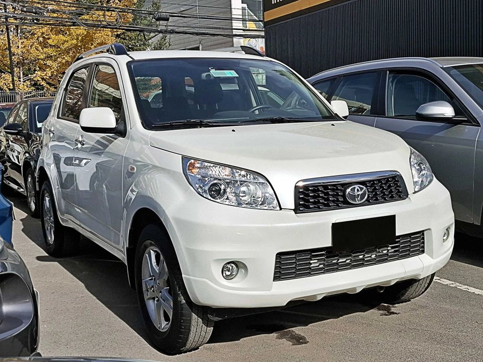 TOYOTA RUSH 1.5  AT 2018 - Imagen 3 de 17