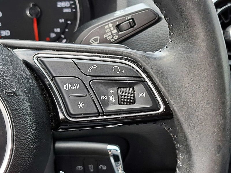 Audi A3 2.0 SPORT 4X2 HB S-TRONIC AT 3P 2017 - Imagen 16 de 18