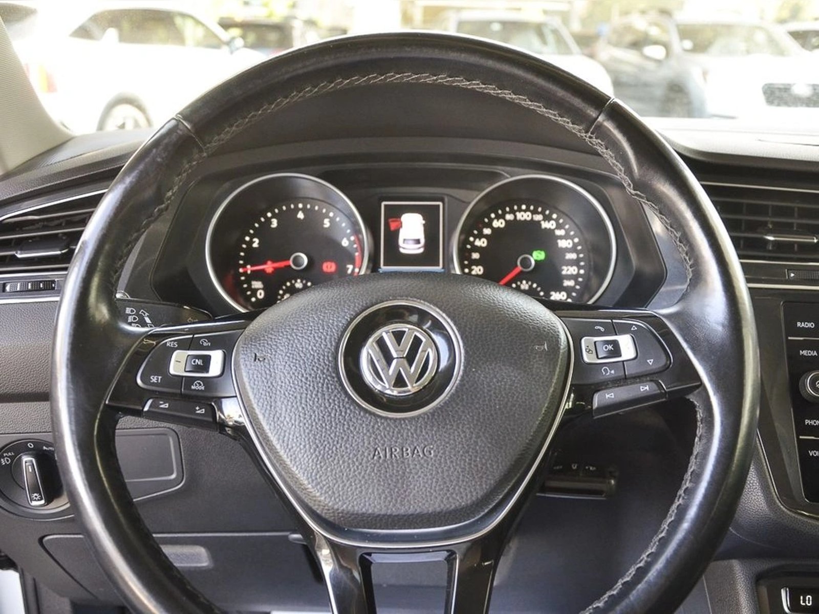 VOLKSWAGEN TIGUAN 1.4 TSI HIGHTLINE 4X2 AT 5P 2019 - Imagen 9 de 9