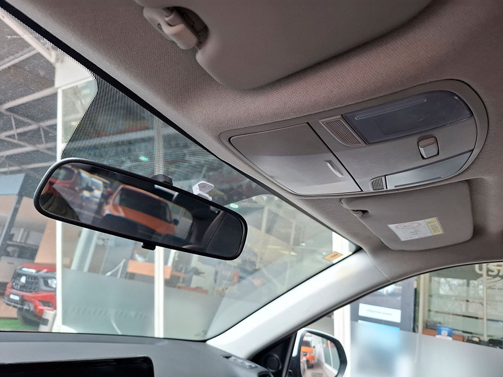 Kia SONET EX 1.5L 6MT FULL 2022 - Imagen 18 de 20