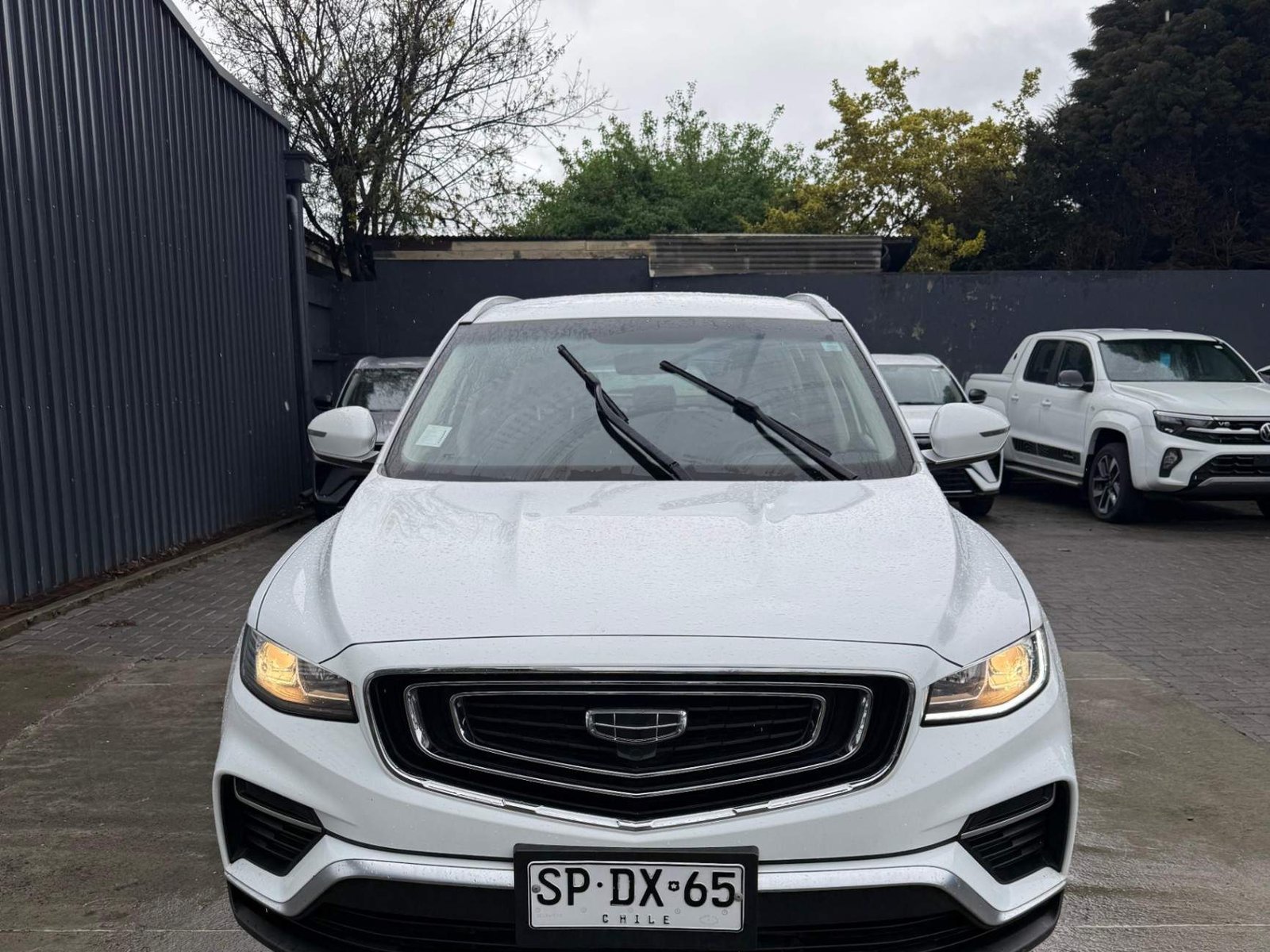 Geely Azkarra 1.5t Comfort 4x2 6at 5p 2023 - Foto 2 de 5