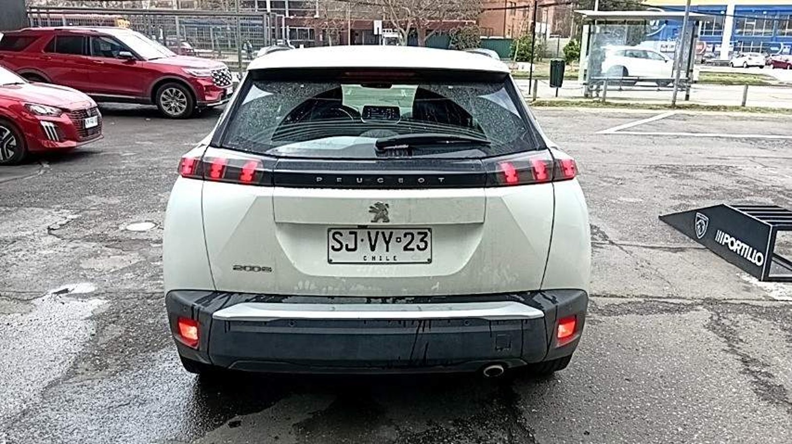 Peugeot 2008 1.5 Active Bluehdi Diesel 100 4x2 Mt 5p 2023 - Imagen 5 de 5