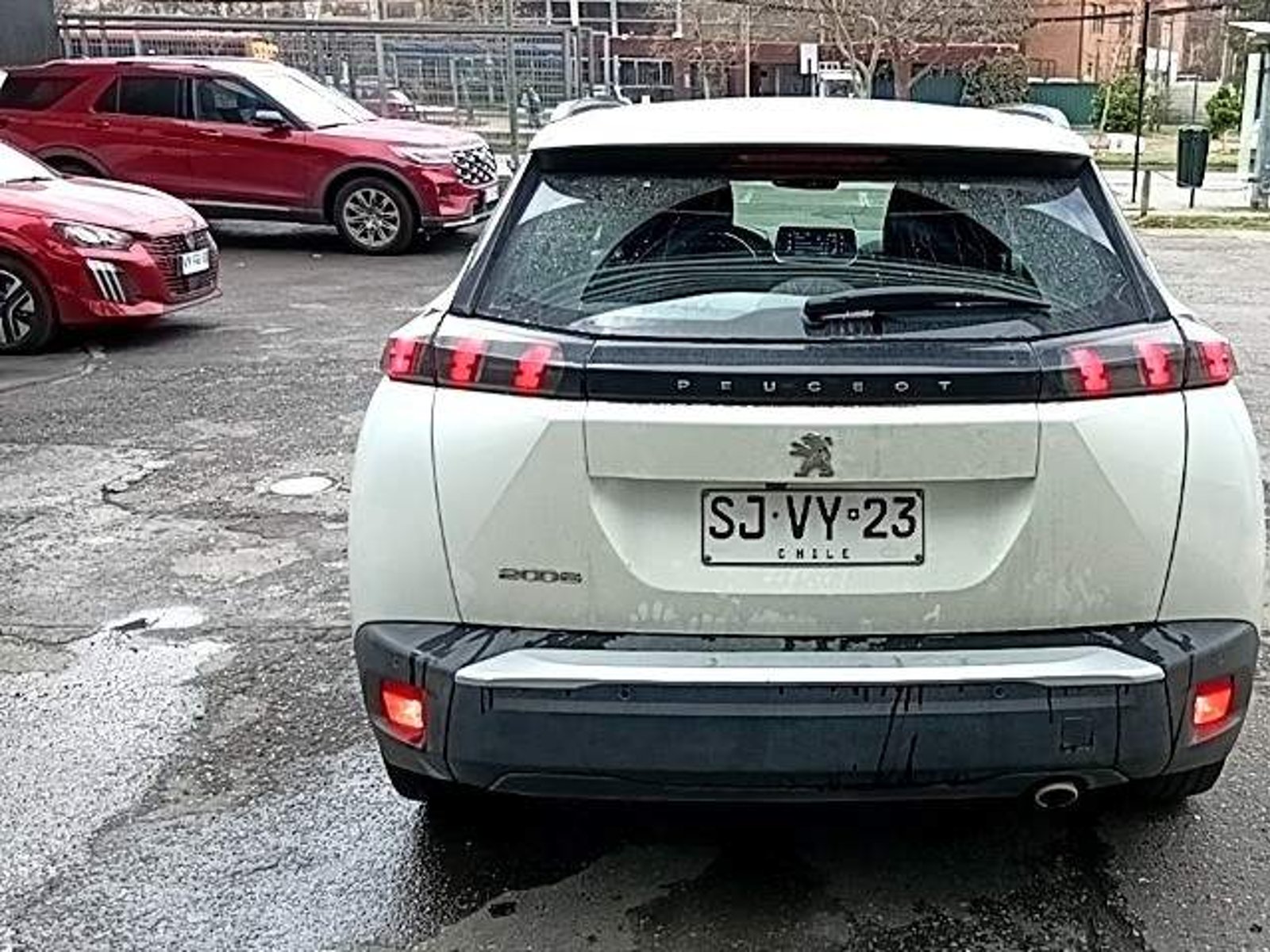 Peugeot 2008 1.5 Active Bluehdi Diesel 100 4x2 Mt 5p 2023 - Foto 5 de 5