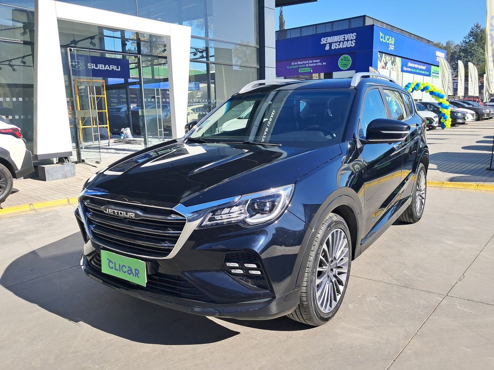 Jetour X70 1.5t Lux 4x2 At 5p 2025 - Foto 3 de 8