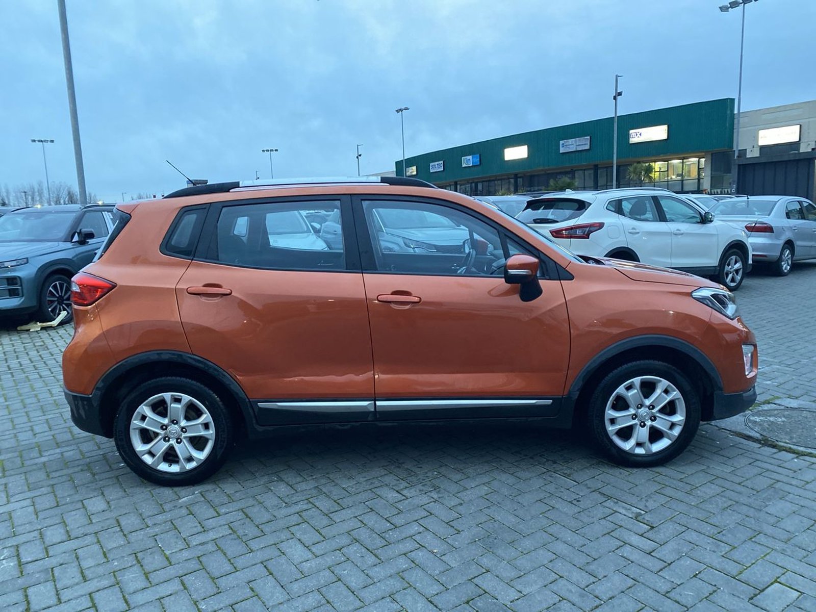 Changan Cs15 1.5 Confort 4x2 Mt 5p 2021 - Imagen 8 de 8