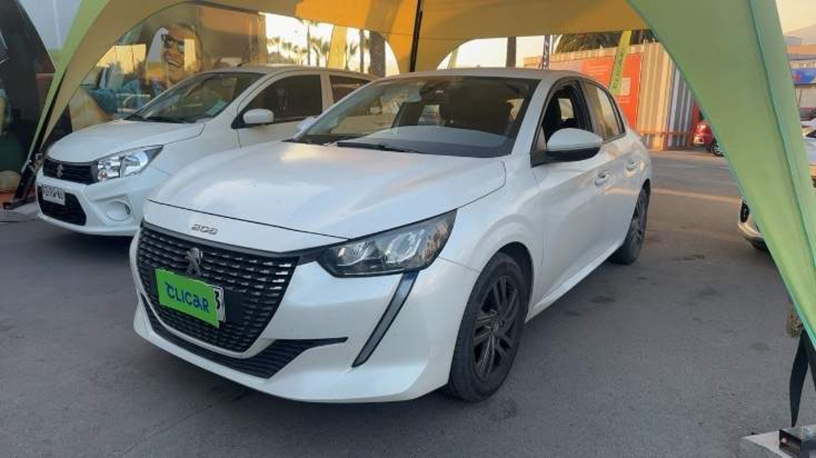 Peugeot 208 1.2 Active Pack Puretech 4x2 75 Mt 5p 2021 - Imagen 6 de 8