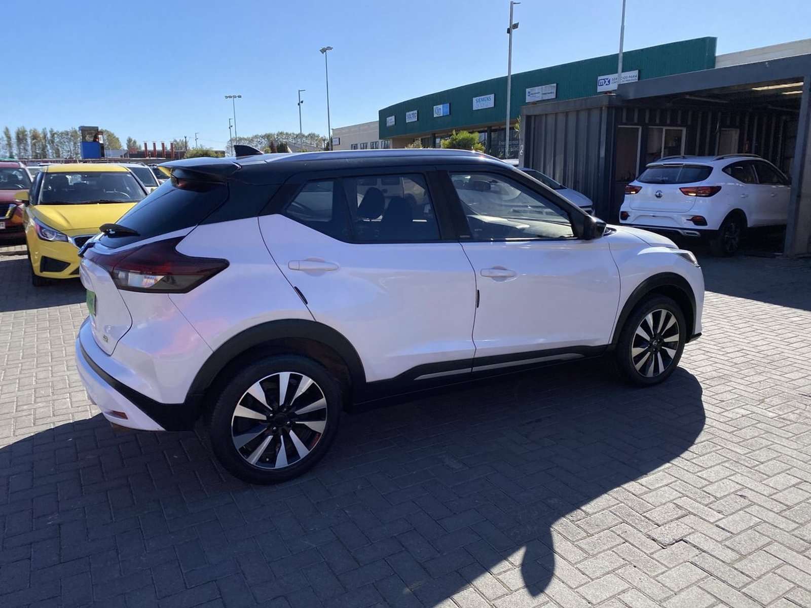 Nissan Kicks 1.6 Advance Mt 5p 2021 - Imagen 7 de 8