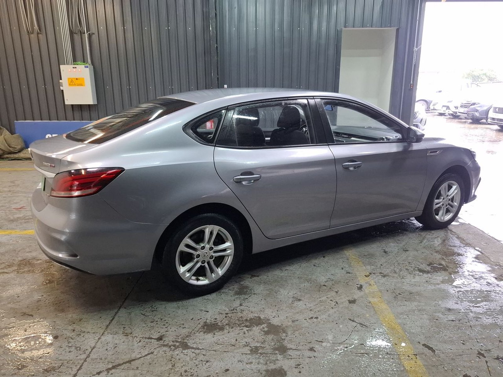 Mg Mg 6 1.5t Com 4x2 Mt 4p 2024 - Imagen 7 de 8