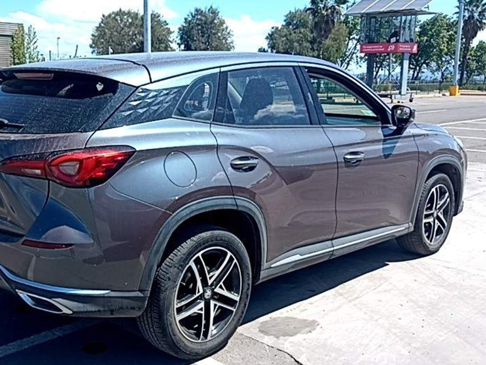MG One 1.5t Com 4x2 Cvt At 5p 2023 - Foto 4 de 5