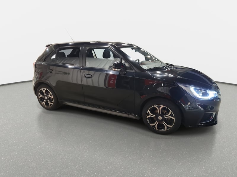 MG Mg 3 1.5 Comfort 4x2 Hb Mt 5p 2024