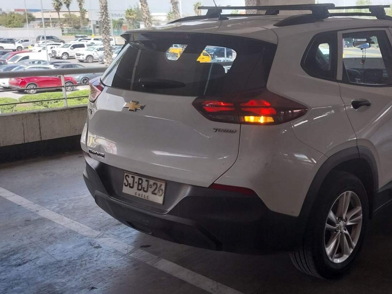 Chevrolet Tracker 1.2t Ls Fwd Mt 5p 2023 - Foto 4 de 5
