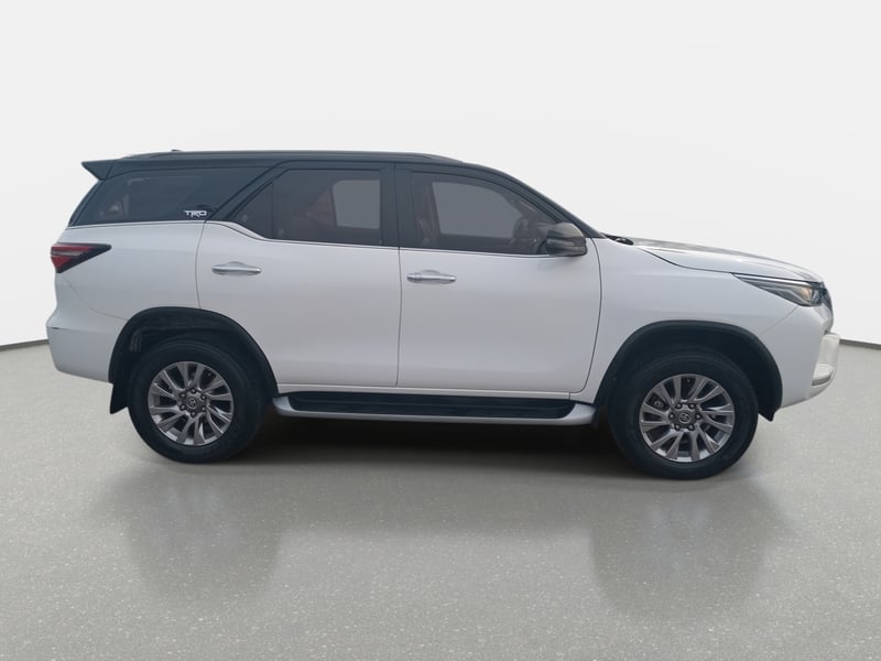 Toyota Fortunner 2.7 Srx 4x2 At 5p 2022 - Imagen 8 de 8
