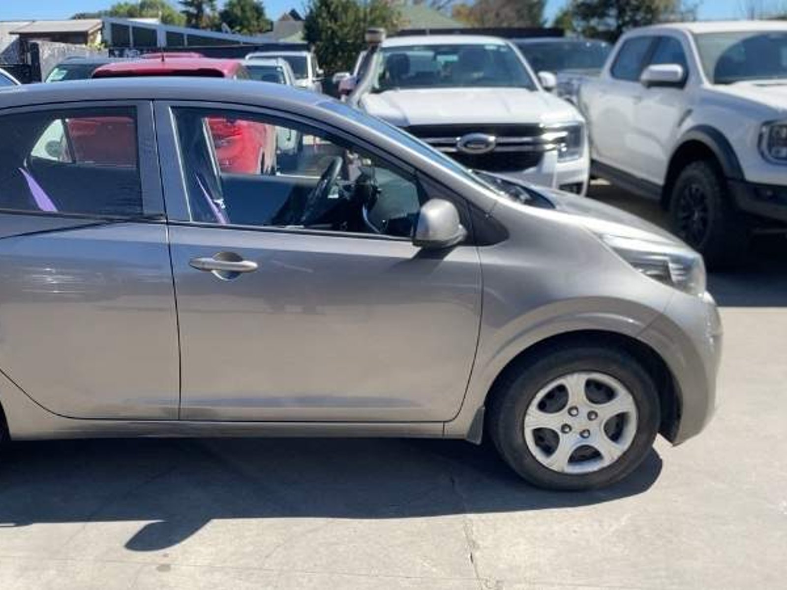 Kia Morning 1.0 Lx 4x2 Hb Abs 5mt 5p 2019 - Foto 3 de 5