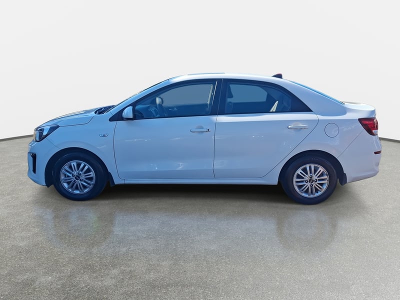 Kia Soluto 1.4 Ex Full 4x2 Srf Mt 4p 2025 - Imagen 4 de 8