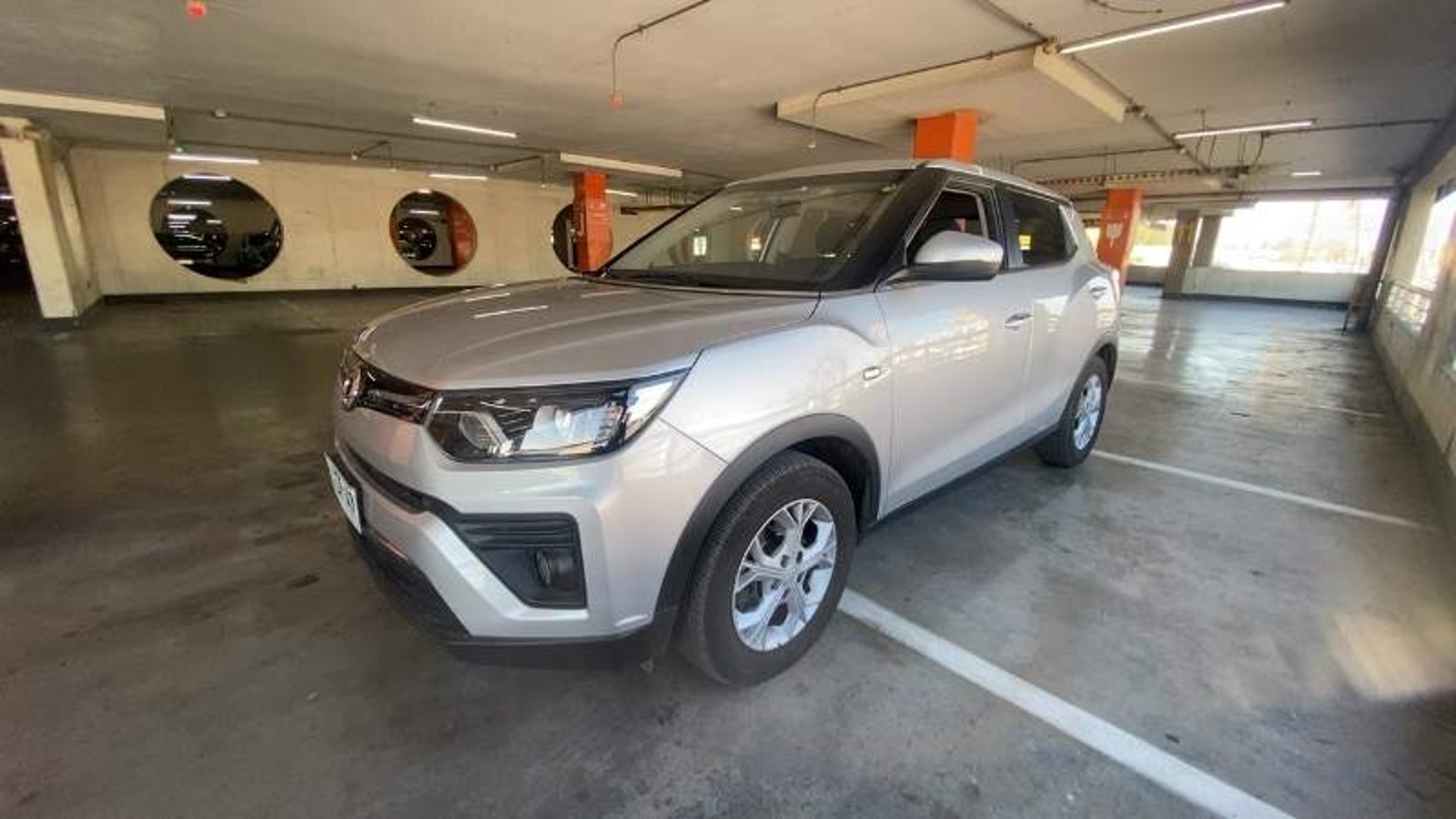 Ssangyong Tivoli 1.6 Lx Tx1010 4x2 Mt 5p 2022 - Imagen 6 de 8