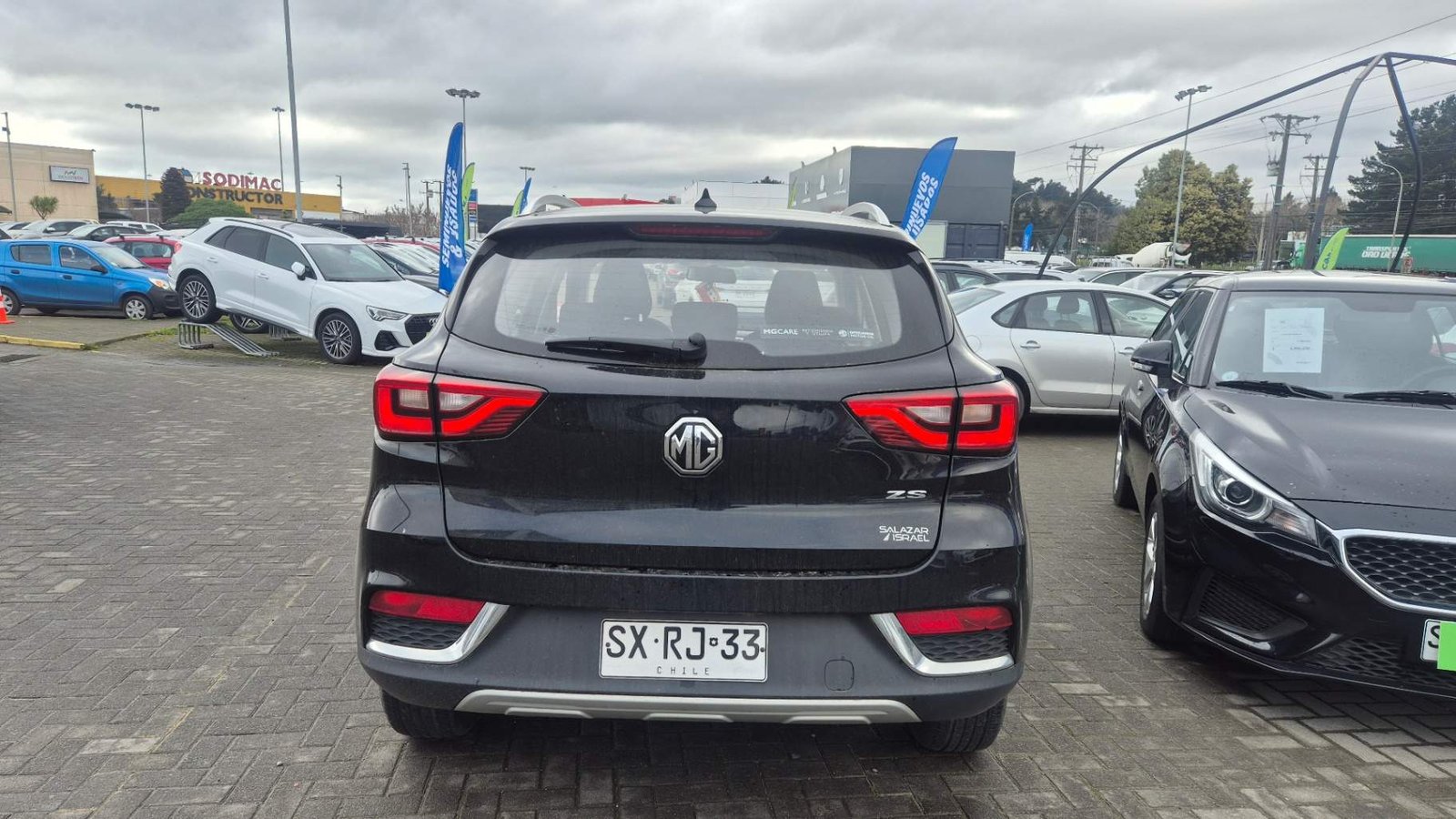 MG Mg Zs 1.5 Std 4x2 Mt 5p 2023 - Imagen 5 de 5