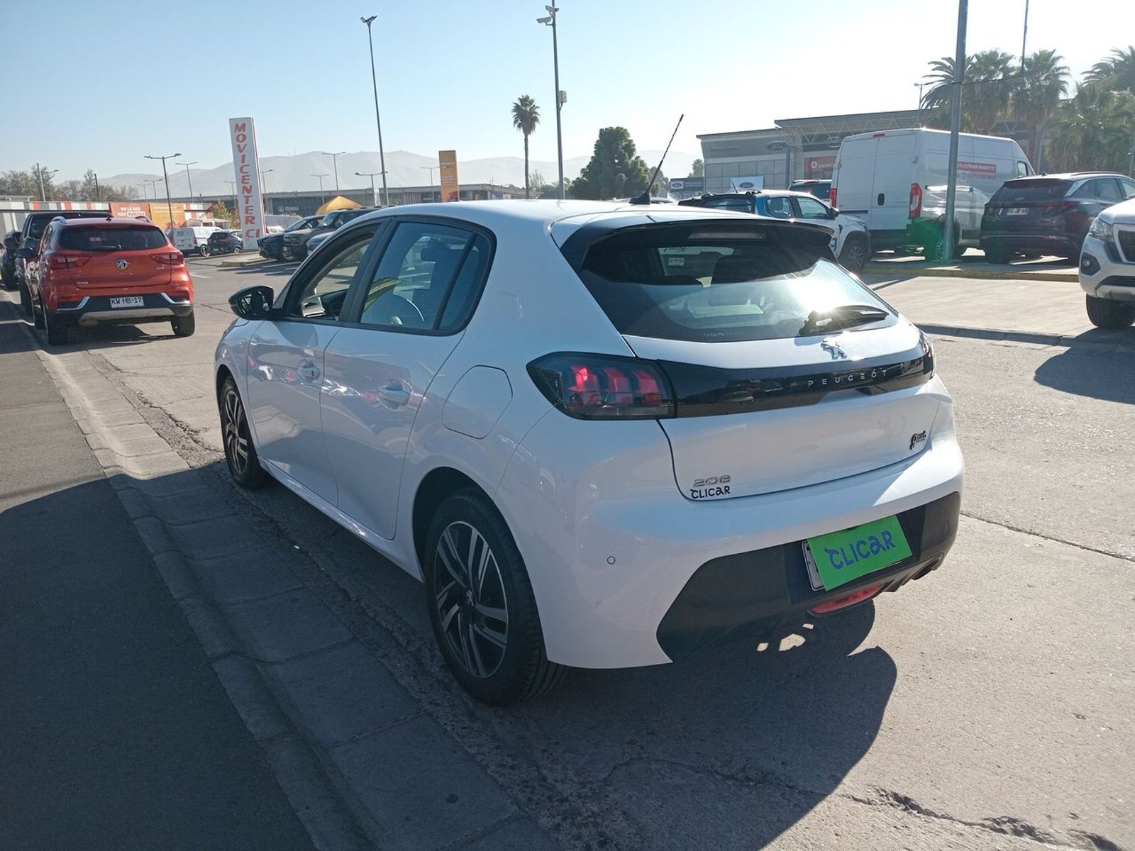 Peugeot 208 1.2 Puretech Active Pack 75 4x2 Mt 5p 2024 - Foto 5 de 8
