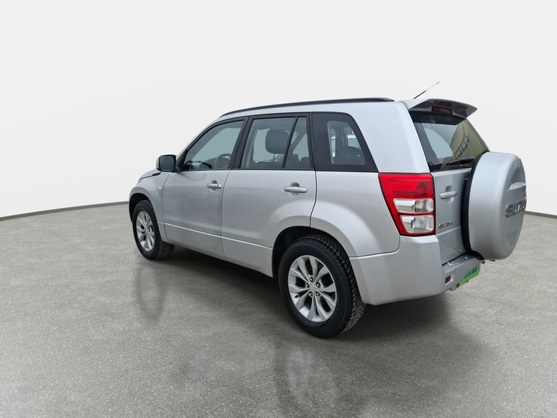 Suzuki Grand Nomade 2.4 Glx Sport 4x2 At 5p 2017 - Imagen 5 de 8