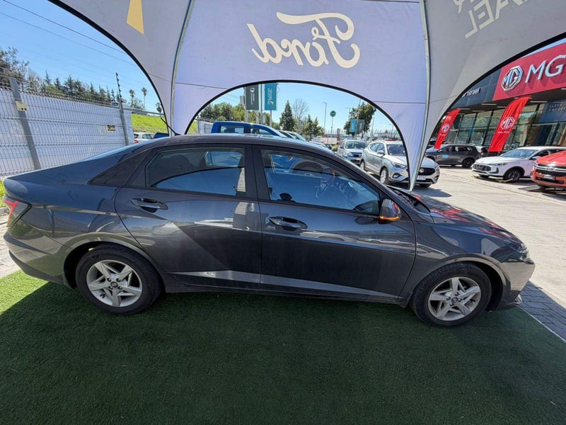 Hyundai Accent 1.5 Plus 4x2 At 4p 2026 - Imagen 3 de 5