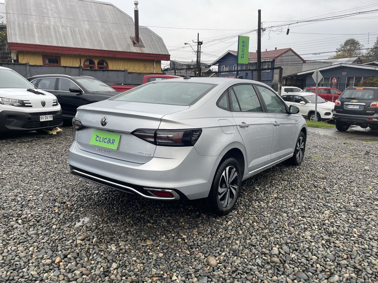 Volkswagen Virtus 1.0 Tsi Comfortline 4x2 At 4p 2025 - Imagen 7 de 8