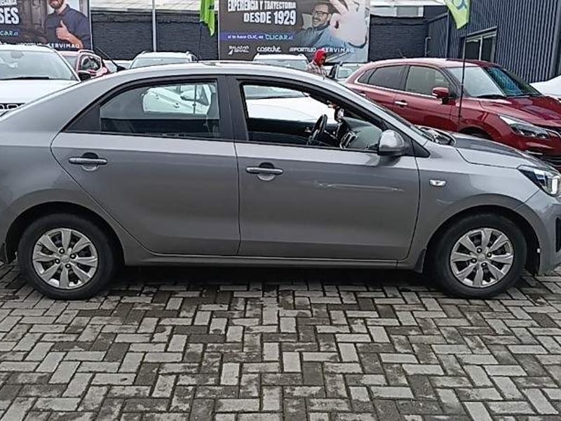Kia Soluto 1.4 Lx 4x2 Mt 4p 2023 - Imagen 3 de 5