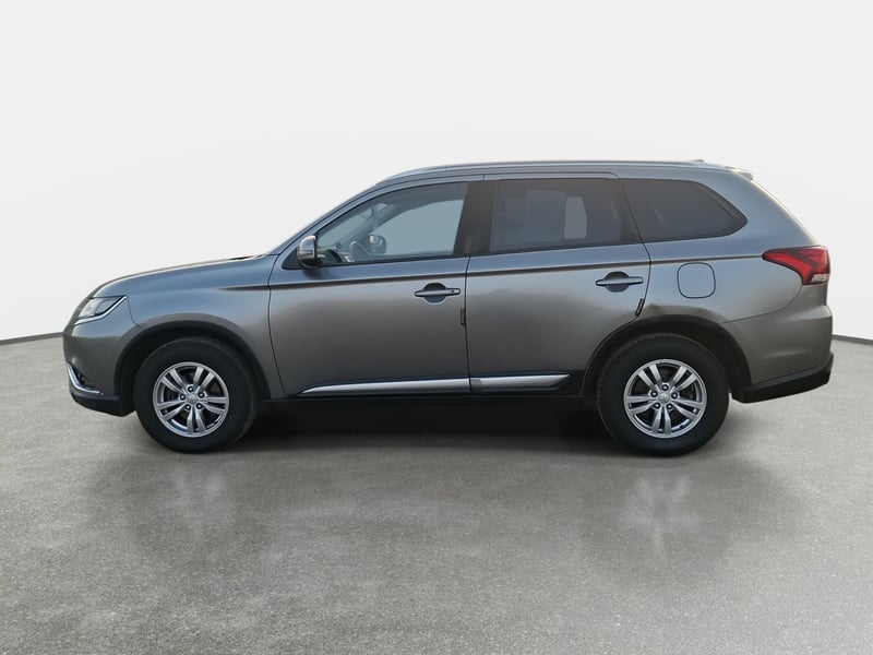 Mitsubishi Outlander 2.0 Glx 4x2 At 5p 2021 - Imagen 4 de 8