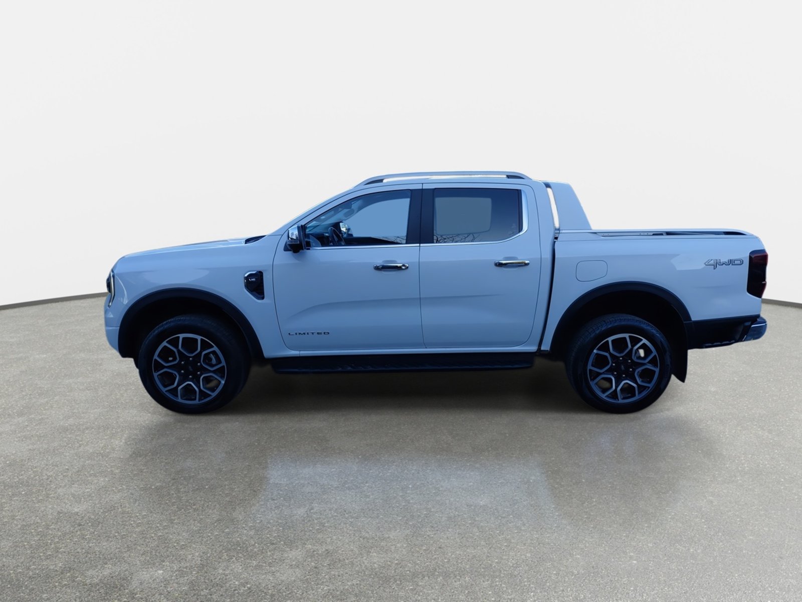 Ford Ranger 3.0 Ltd Diesel 4x4 Dob. Cab. At 4p 2026 - Foto 4 de 8