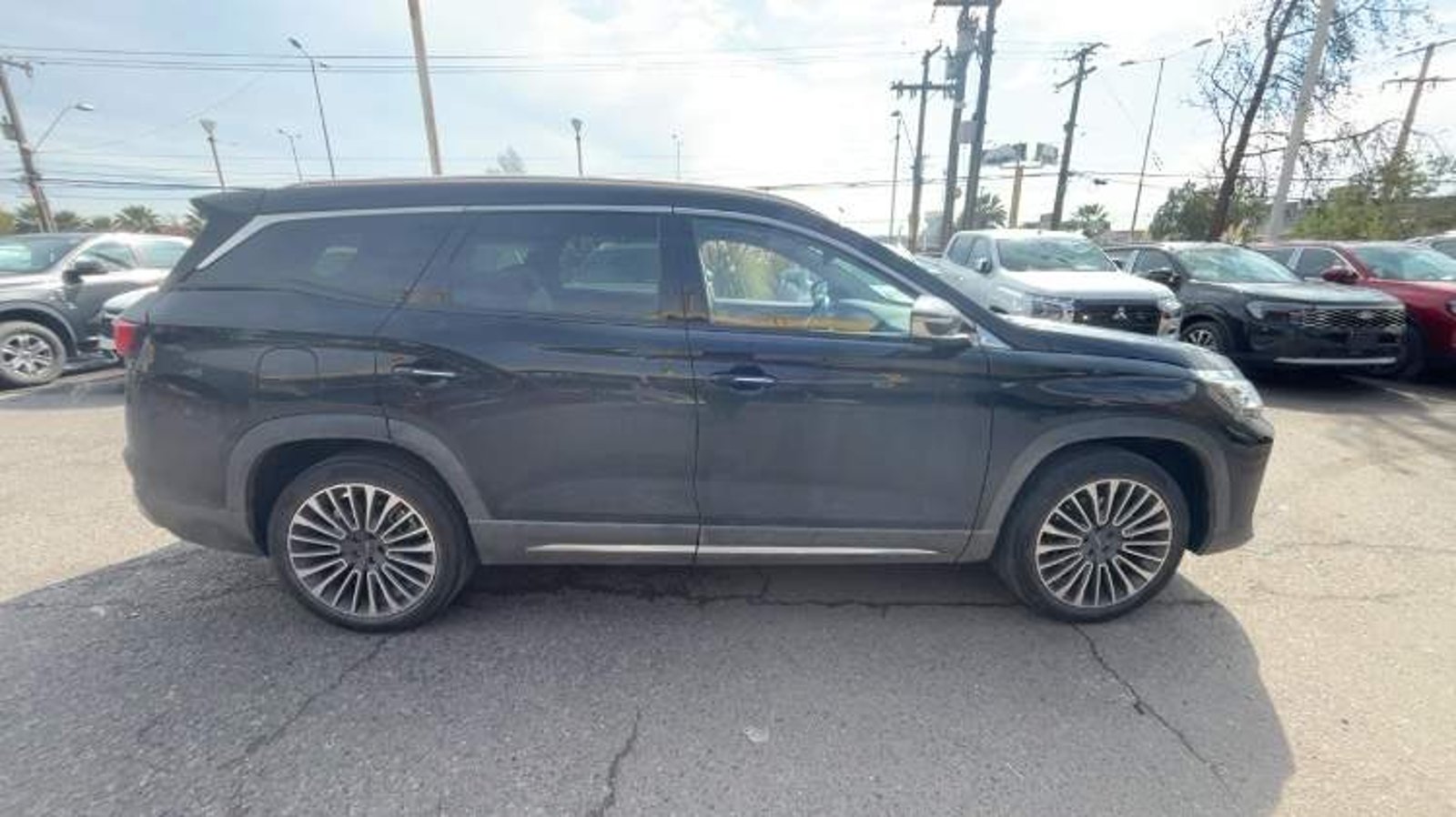 Jetour X90 Plus 2.0 4x2 Dct At 5p 2024 - Imagen 3 de 5