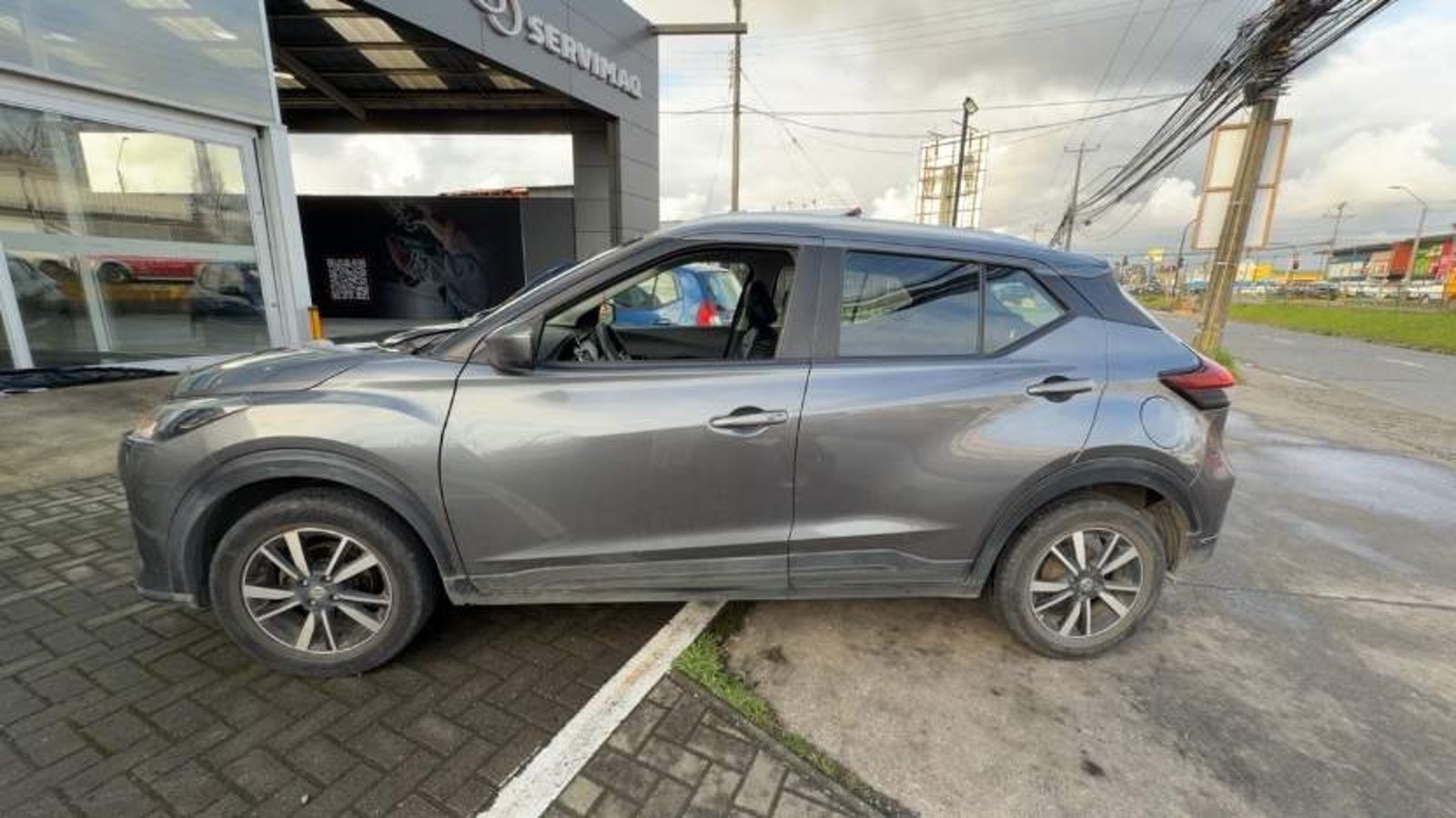 Nissan Kicks 1.6 Sense 4x2 Mt 5p 2021 - Imagen 8 de 8
