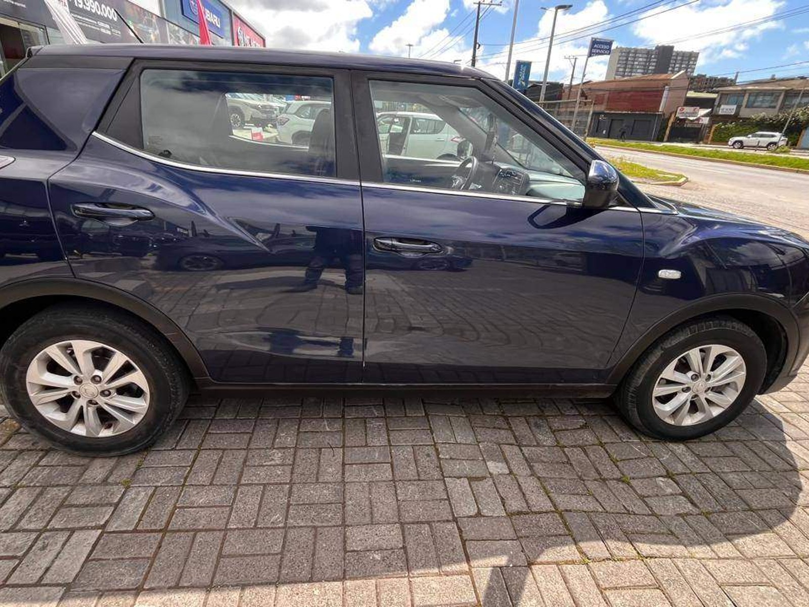 SsangYong Tivoli 1.6 Tx1010 4x2 Mt 5p 2020 - Foto 3 de 5