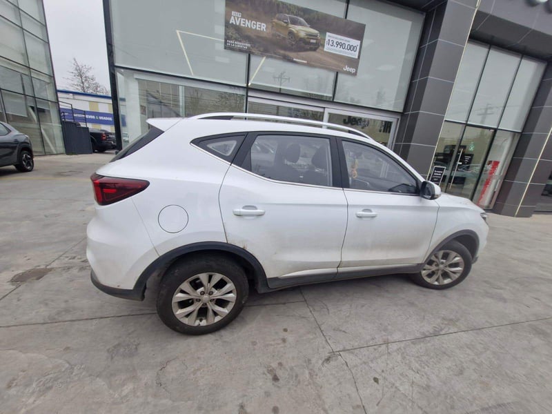 MG Mg Zs 1.5 Std 4x2 Mt 5p 2022 - Imagen 3 de 5
