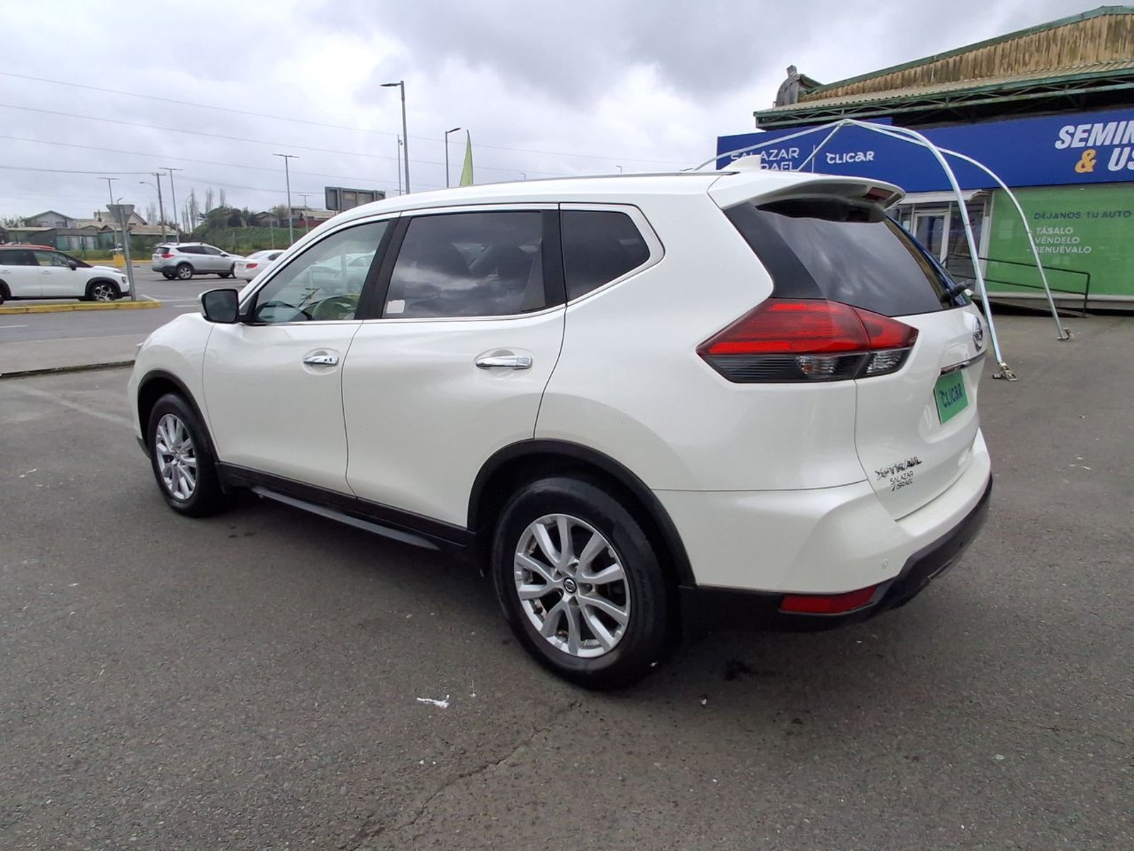 Nissan X-trail 2.5 Sense 4x2 3row Cvt At 5p 2019 - Foto 5 de 8