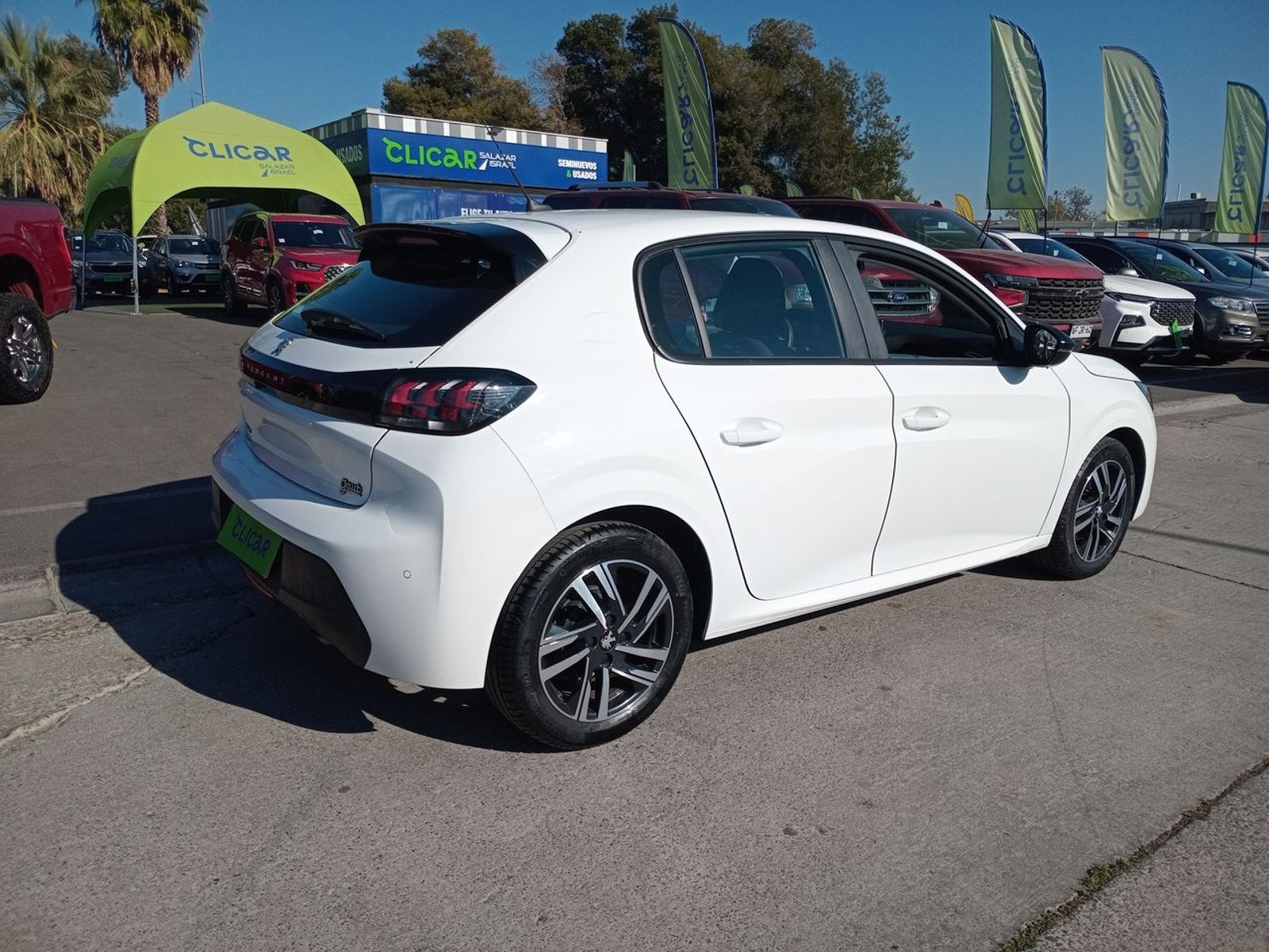 Peugeot 208 1.2 Puretech Active Pack 75 4x2 Mt 5p 2024 - Imagen 7 de 8