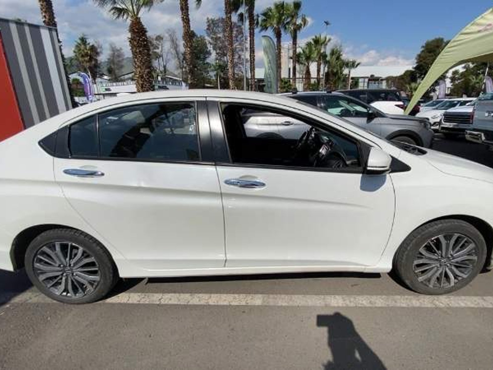 Honda City 1.5 Ex 4x2 Mt 4p 2020 - Foto 3 de 5