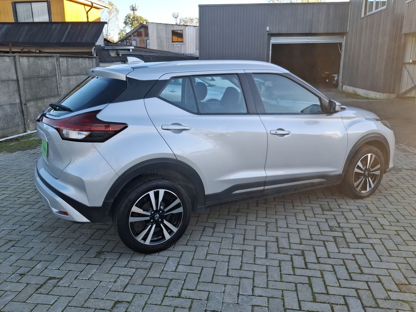 Nissan Kicks 1.6 Advance 4x2 Mt 5p 2023 - Imagen 7 de 8