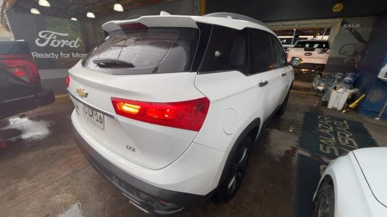 Chevrolet Captiva 1.5t Ltz P 4x2 Mt 5p 2024 - Imagen 3 de 4