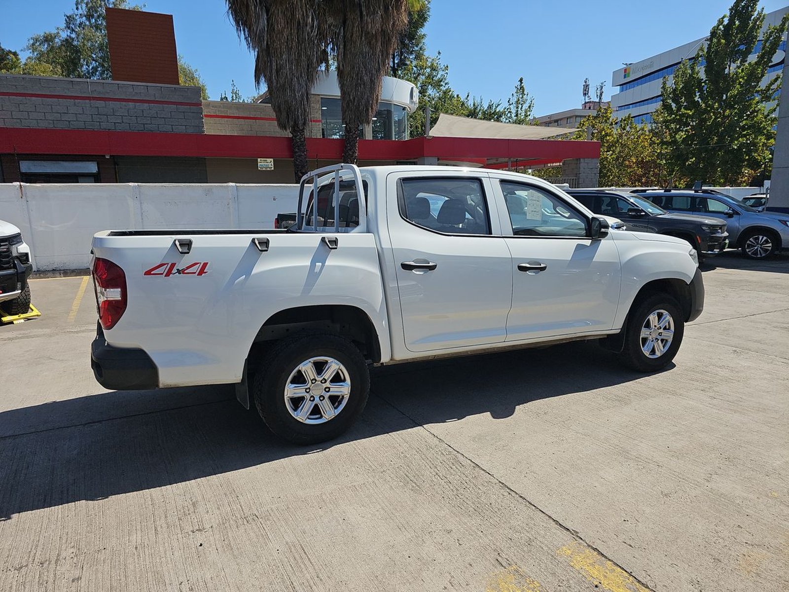 Maxus T60 2.0 D20 Gl Diesel 4x4 Dob. Cab. Mt 4p 2024 - Imagen 7 de 8