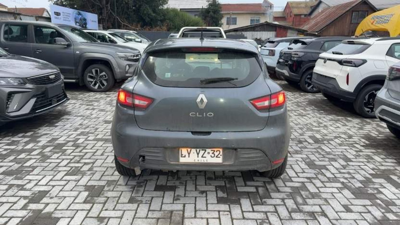Renault Clio 0.9t Expression 4x2 Hb Mt 5p 2020 - Imagen 5 de 5