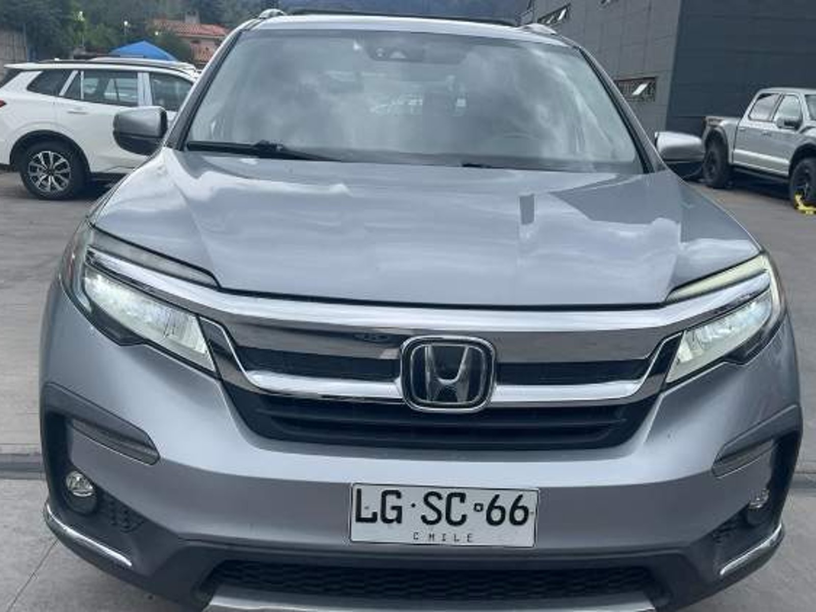 Honda Pilot 3.5 Touring 4x4 At 5p 2019 - Foto 2 de 5