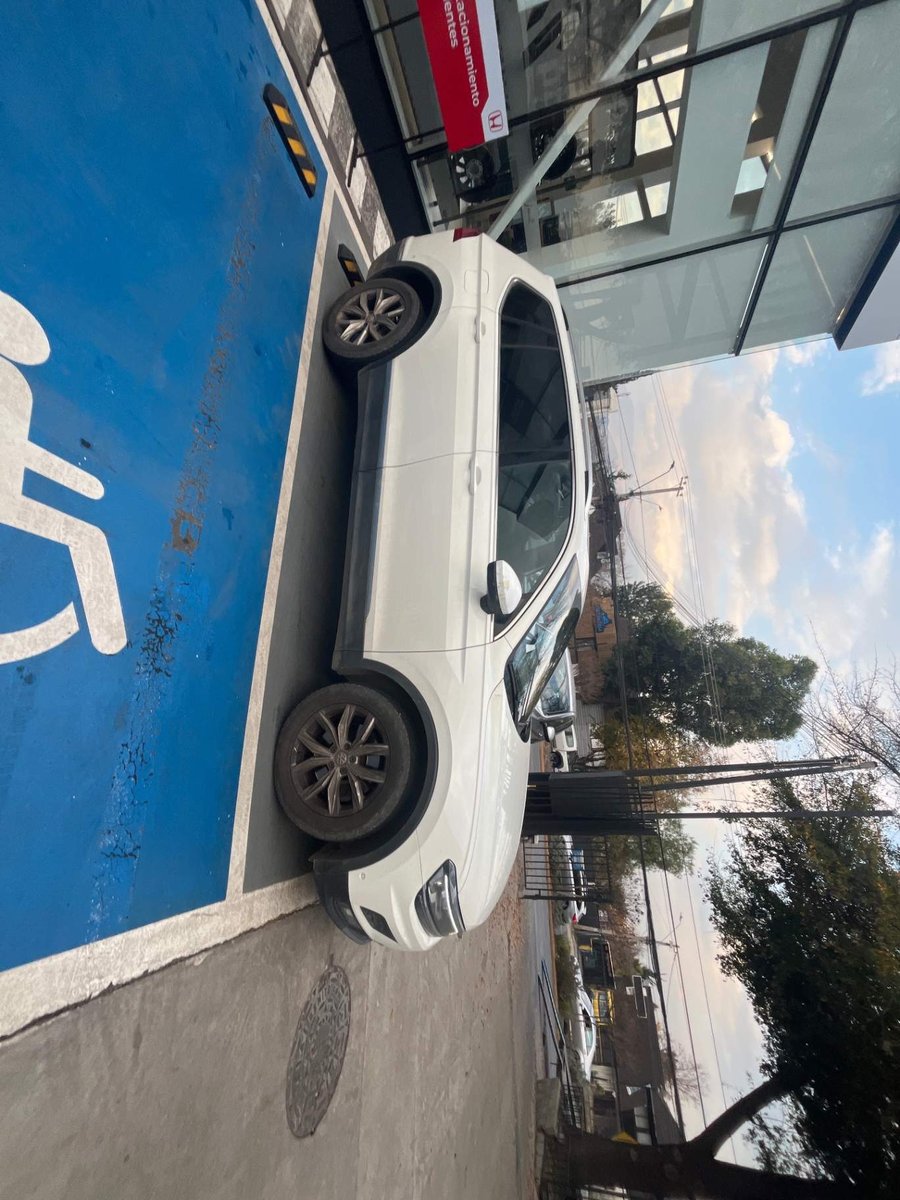 Volkswagen Tiguan 2.0 Tsi Limited 4motion 4x4 At 5p 2019 - Foto 3 de 8