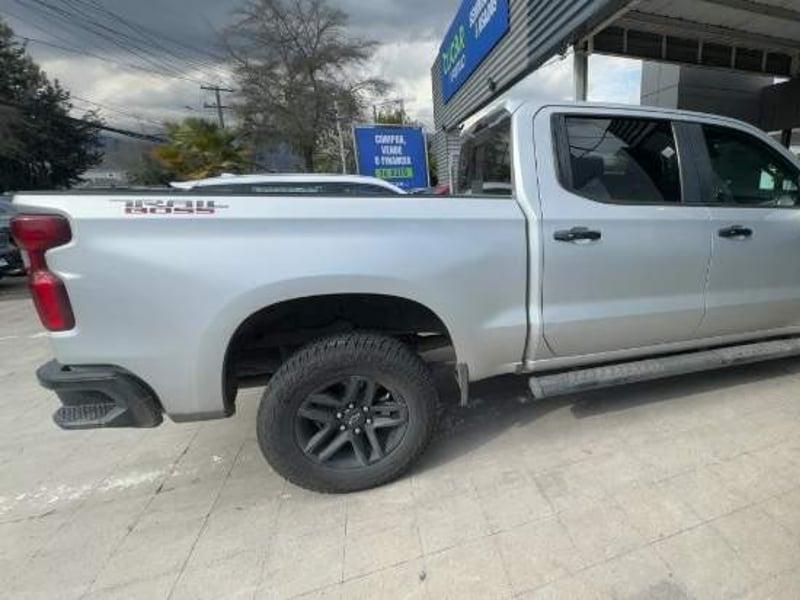 Chevrolet Silverado 5.3 Lt Trailboss 4wd Z71 At 4p 2019 - Imagen 3 de 5