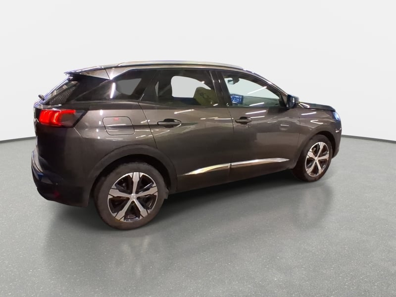 Peugeot 3008 1.5 Allure Pack Bluehdi 130 4x2 Eat8 5p 2024 - Imagen 7 de 8