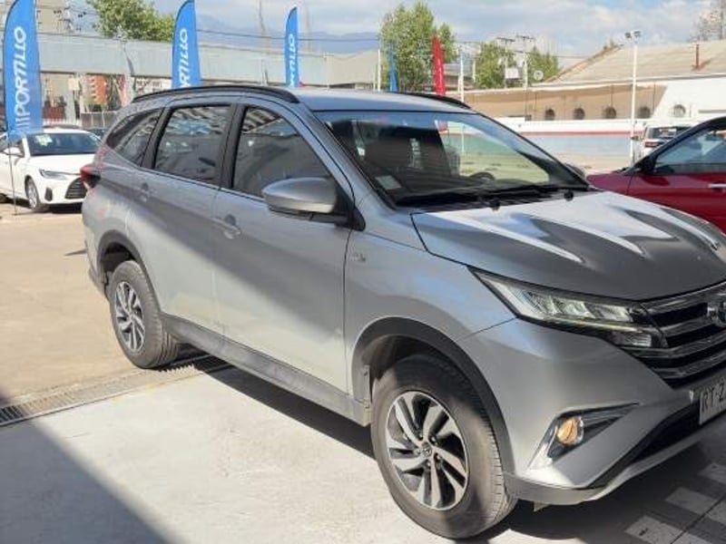 Toyota Rush 1.5 Xli 4x2 At 5p 2022