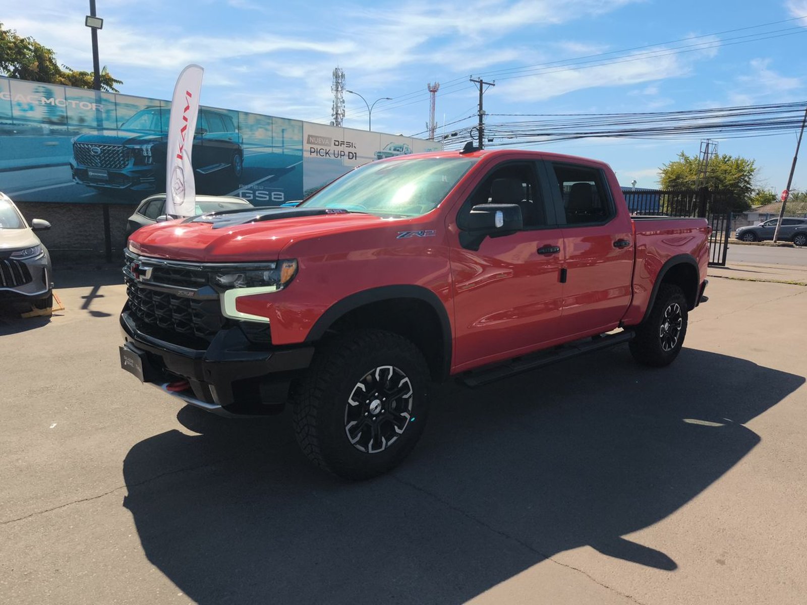Chevrolet Silverado 6.2 Zr2 R 4x4 At 4p 2025 - Foto 3 de 8