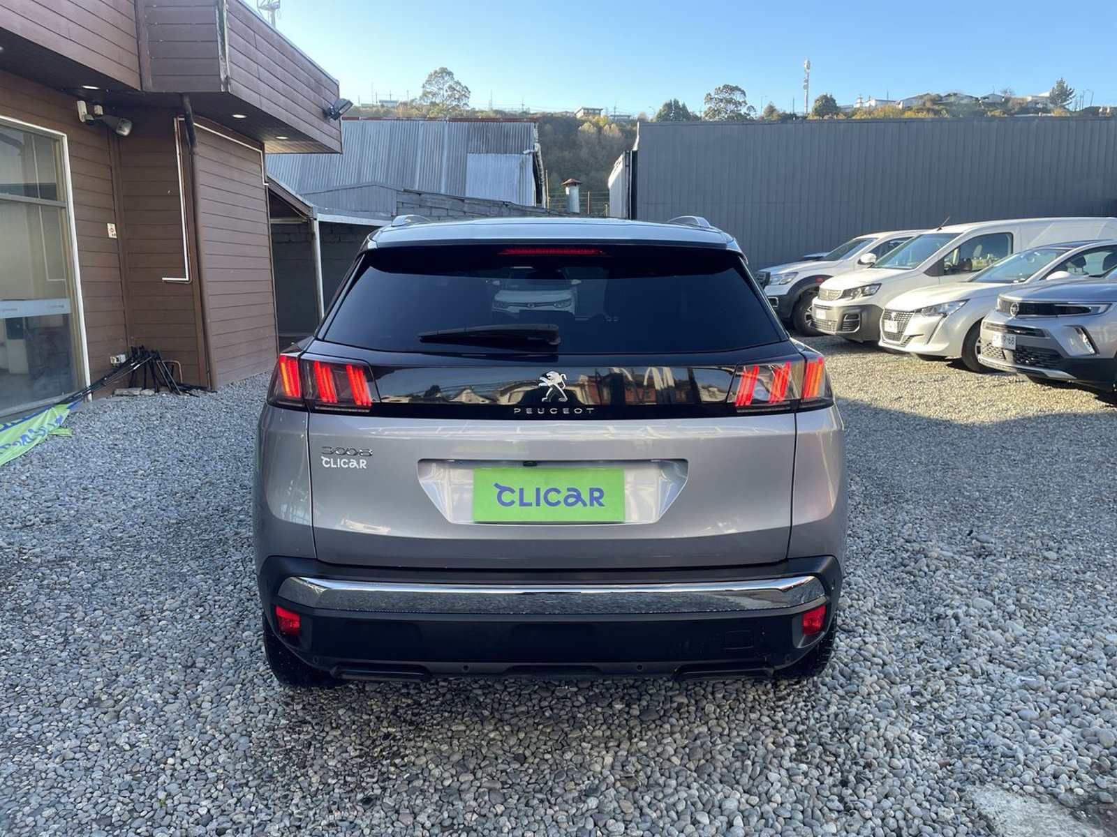Peugeot 3008 1.5 Allure Pack Bluehdi 130 4x2 Eat8 5p 2024 - Imagen 6 de 8
