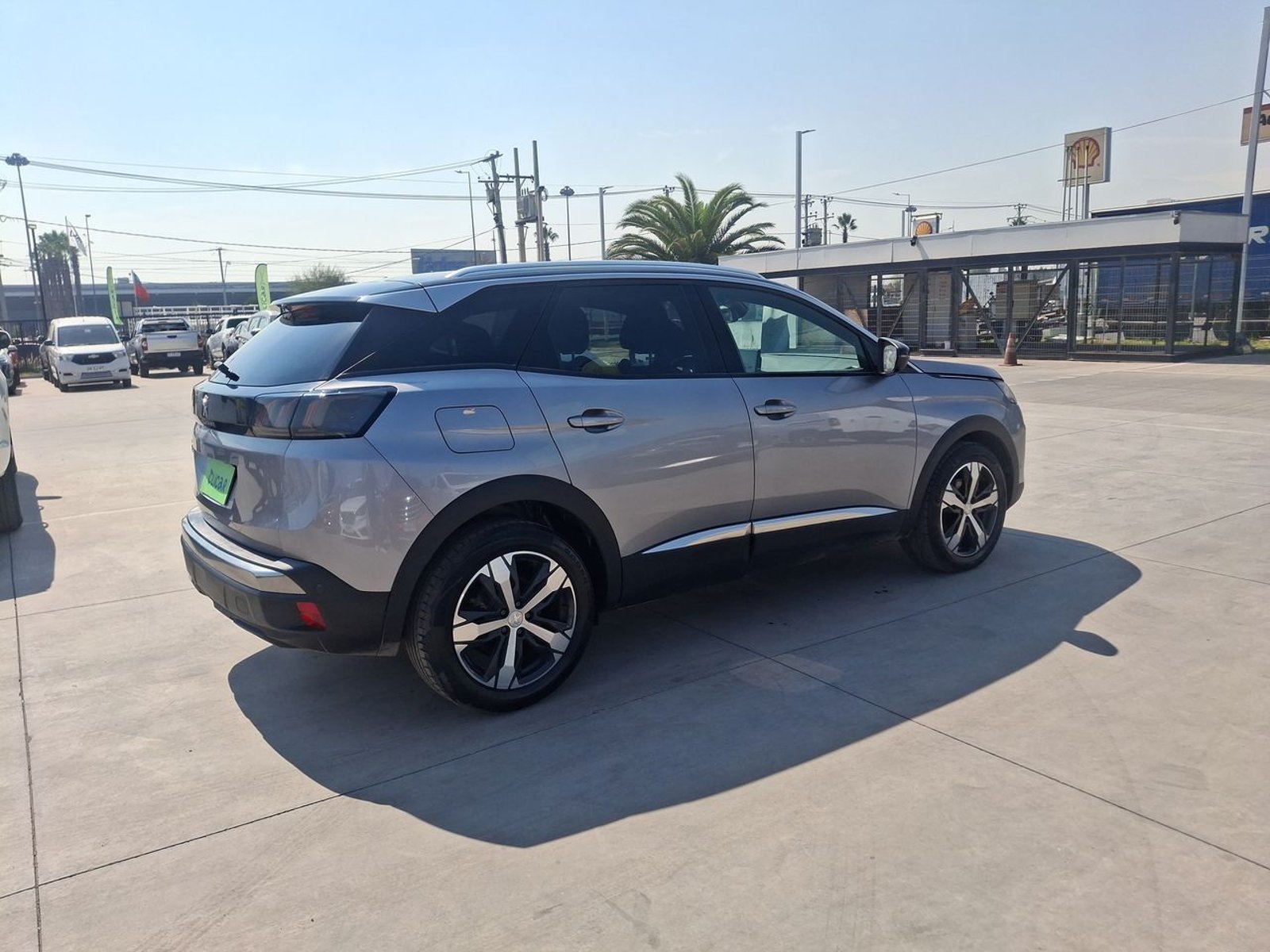 Peugeot 3008 1.5 Allure Pack Bluehdi 130 4x2 Eat8 5p 2024 - Imagen 7 de 8