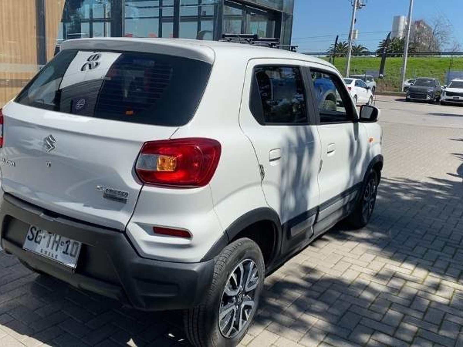 Suzuki Spresso 1.0 Glx Adventure 4x2 Ac Mt 5p 2023 - Foto 4 de 5