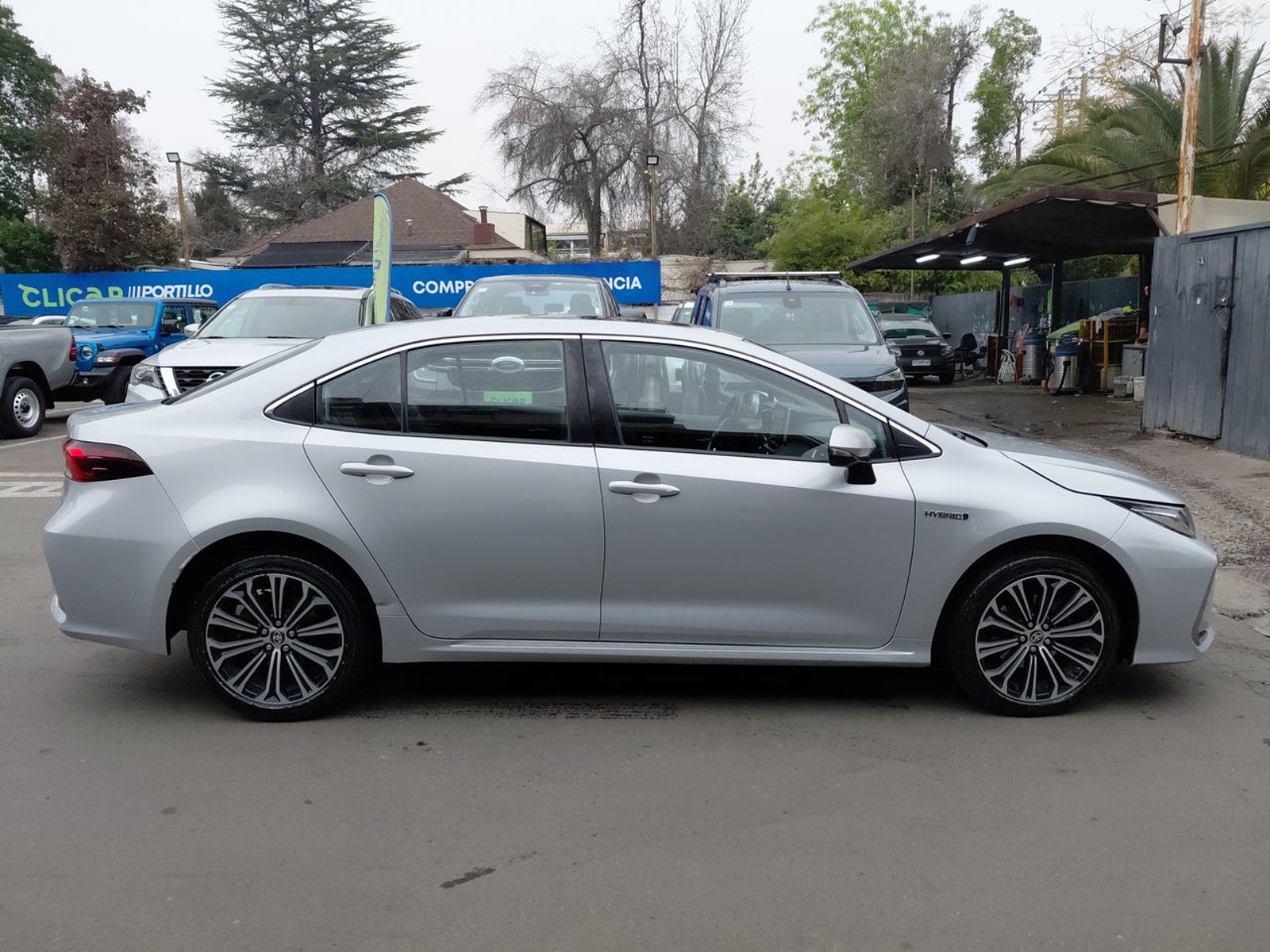 Toyota Corolla 1.8 Seg 4x2 Cvt At 4p 2023 - Imagen 8 de 8